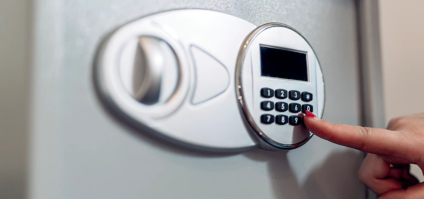 Jewelry Safe Cracking in Discovery Bay, California