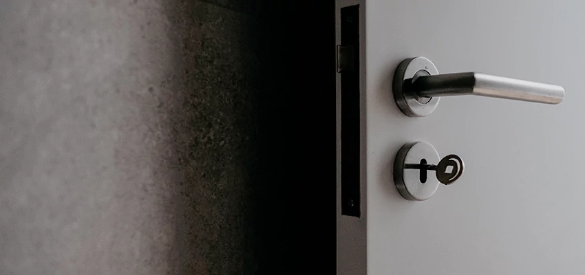 Front Door Handle Repair And Installation in Discovery Bay, CA